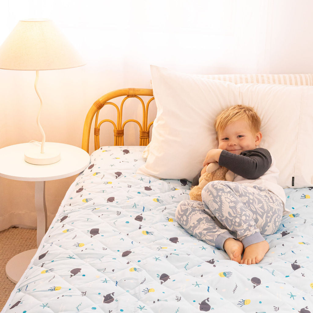 Plush Leak-Proof Fitted Bed Sheets