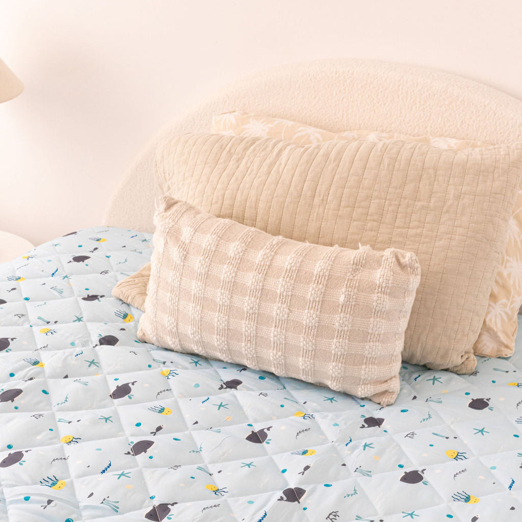 Plush Leak-Proof Fitted Bed Sheets