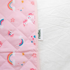 Rudie Baby leakproof bed guard close-up